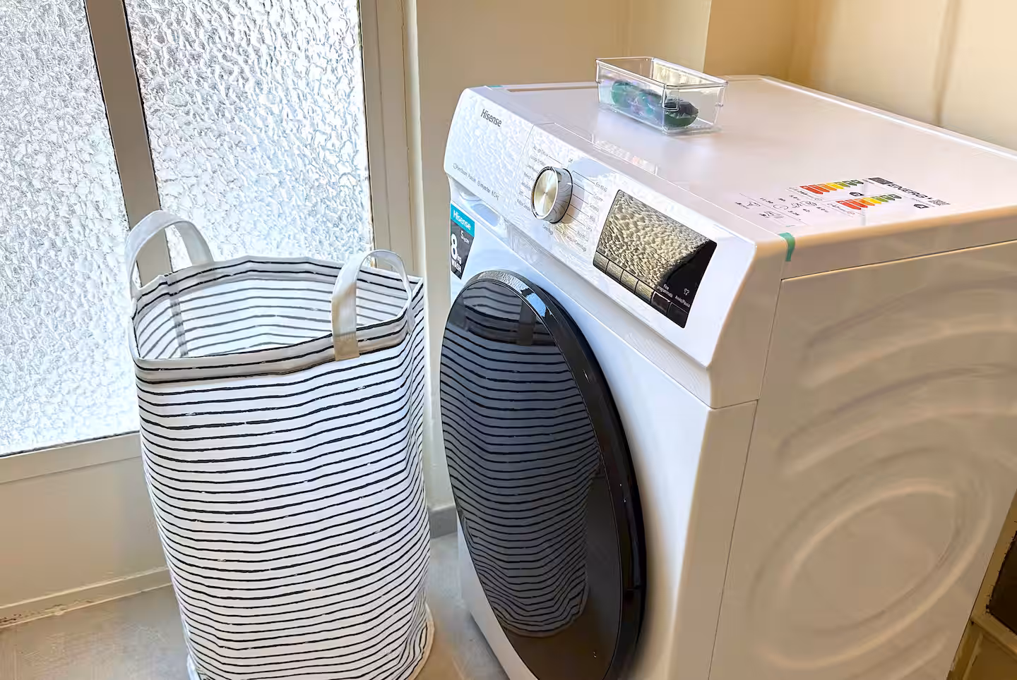 Laundry area with washing machine