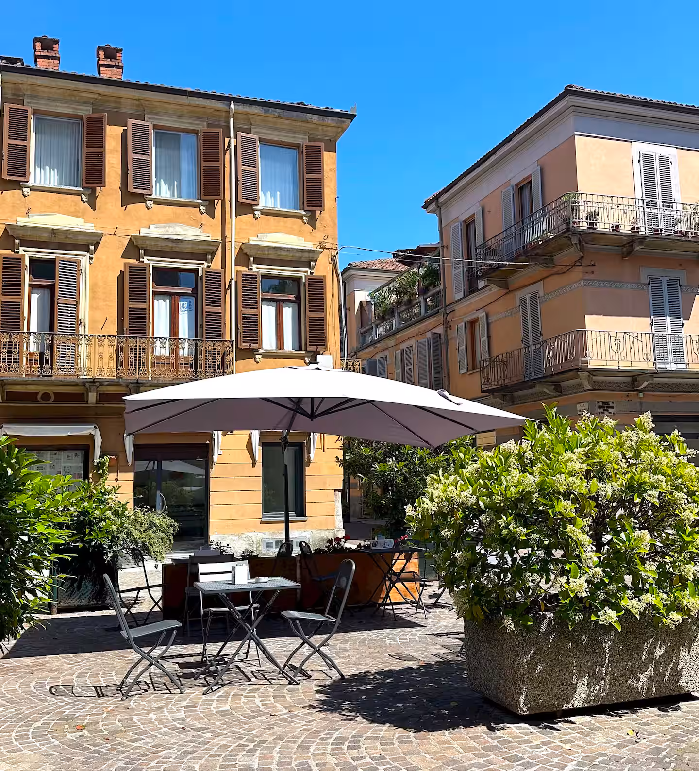 Local Asti architecture